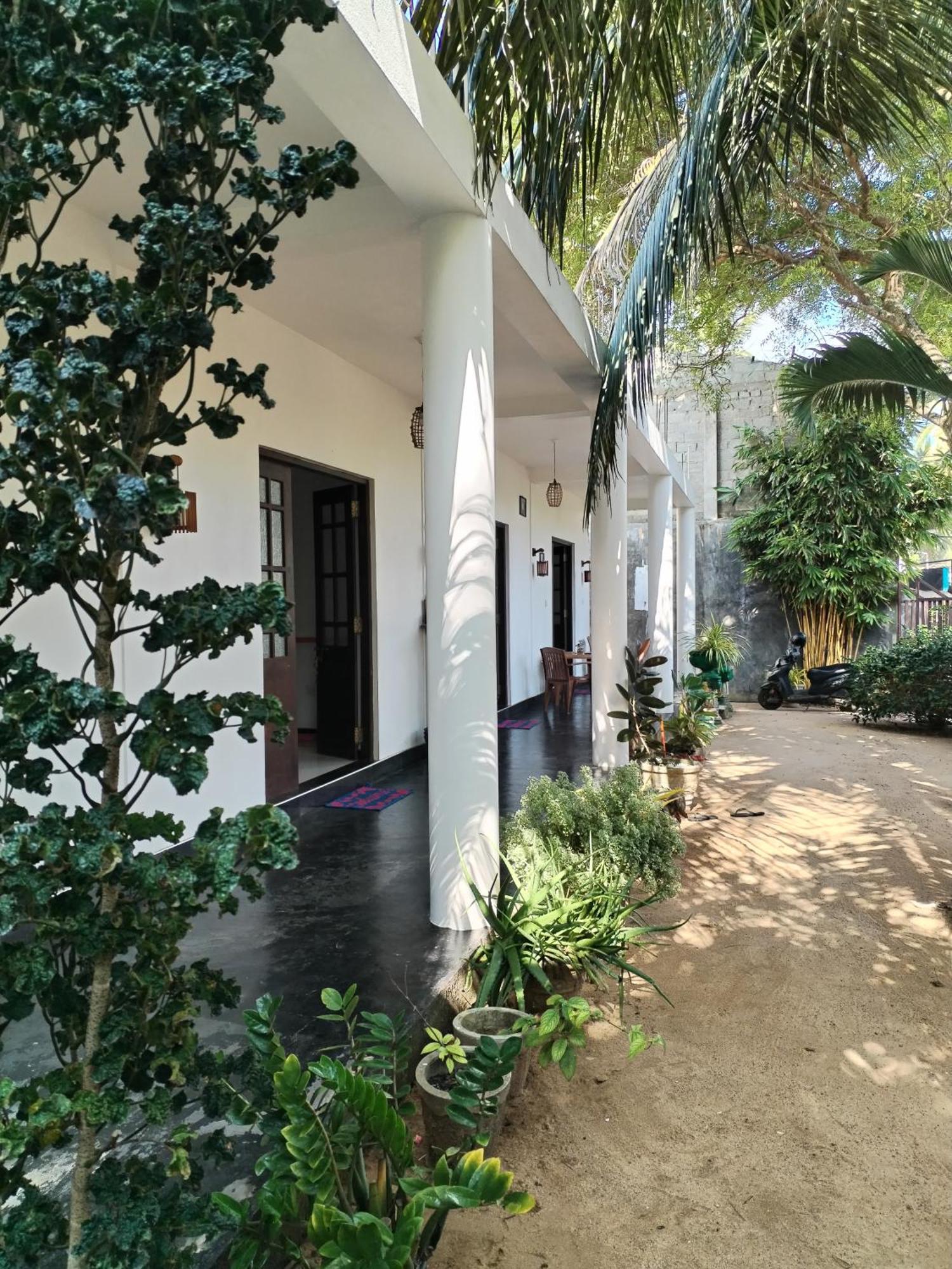 Leen Tangalle Exterior foto